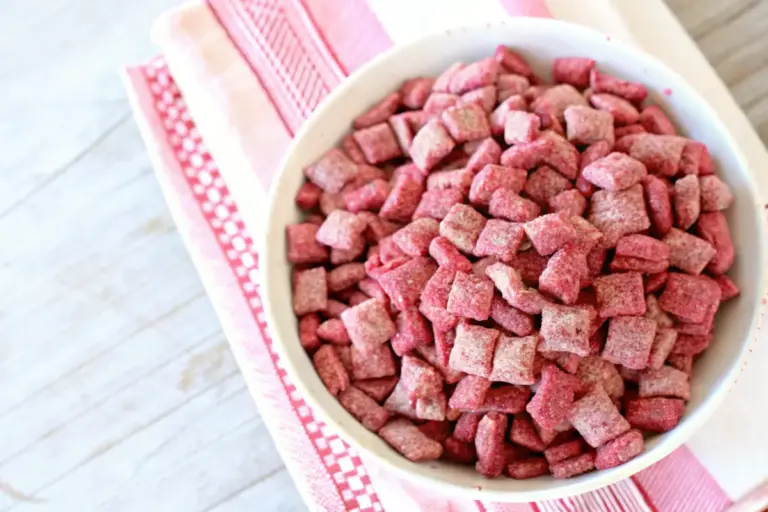 Homemade Red Velvet Puppy Chow Recipe
